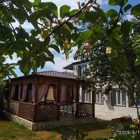 Бархат Tsandrypsh ภายนอก รูปภาพ