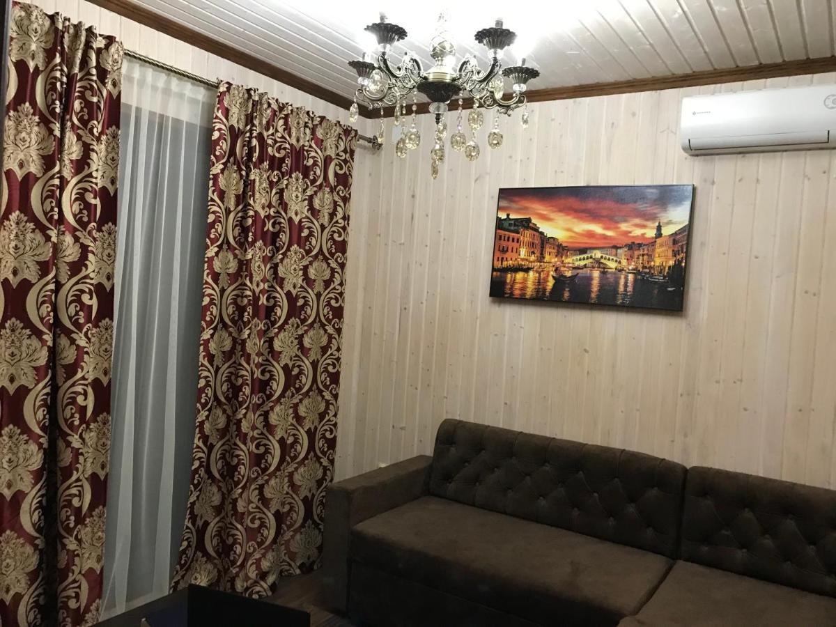 Бархат Tsandrypsh ภายนอก รูปภาพ